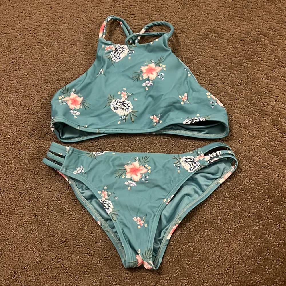 Girls O’Neill high neck hipster swim 12 NWT